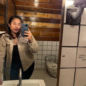 Meet your Posher, Becky